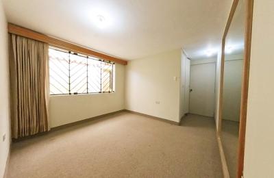 ALQUILER DE CASA EN CALLE LOS SAUCES, URB. SANTA VICTORIA